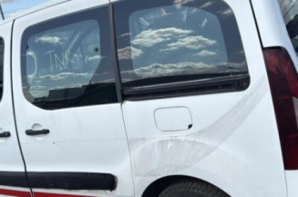 Vitre avant gauche PEUGEOT PARTNER 2