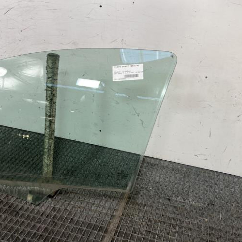 Vitre avant gauche PEUGEOT 207 Photo n°3