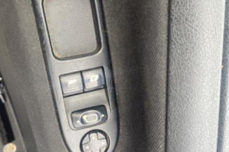 Vitre avant gauche PEUGEOT 207