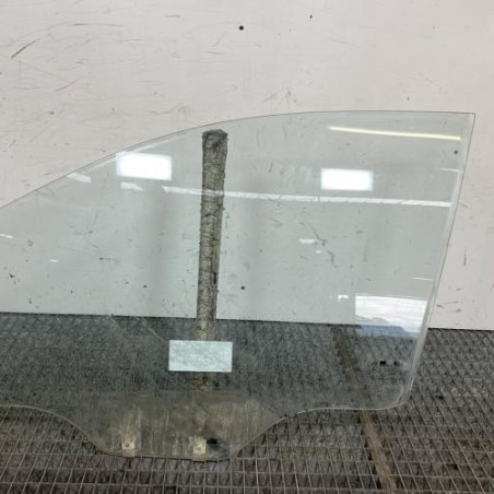 Vitre avant gauche HYUNDAI GETZ Photo n°1