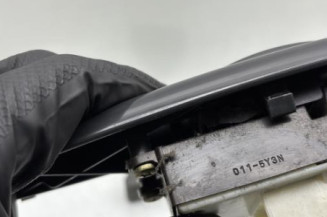 Interrupteur de leve vitre avant gauche TOYOTA YARIS 1