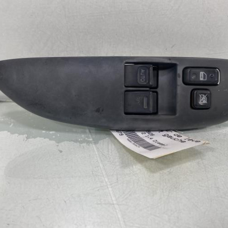 Interrupteur de leve vitre avant gauche TOYOTA YARIS 1 Photo n°1