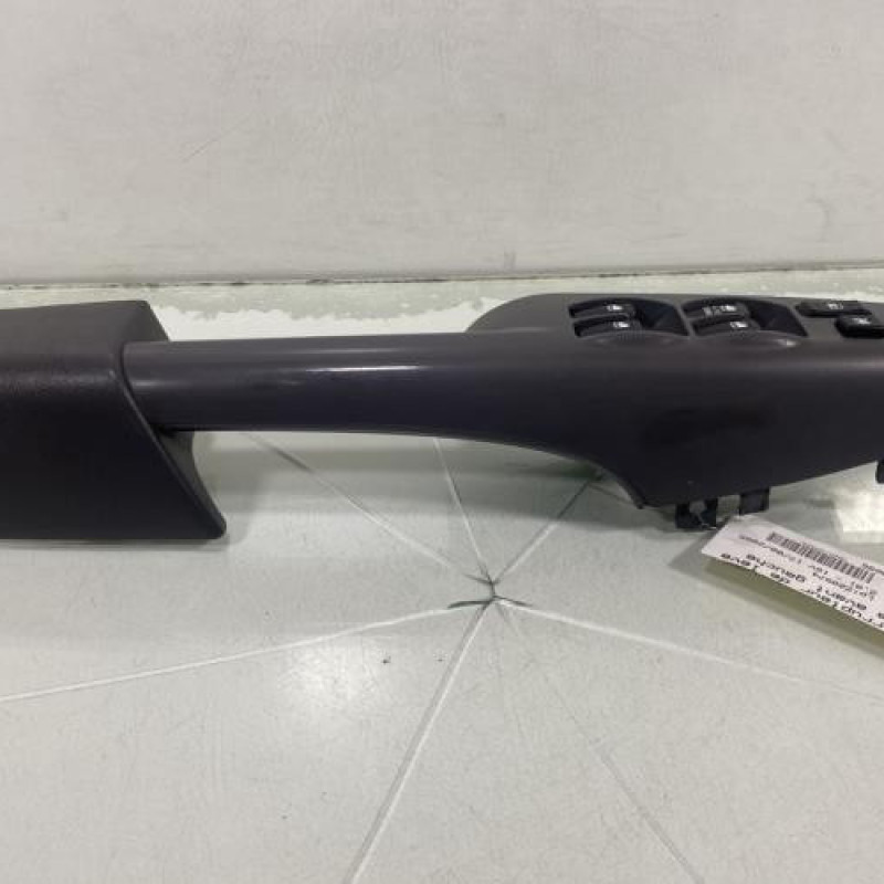 Interrupteur de leve vitre avant gauche HYUNDAI TUCSON 1 Photo n°3