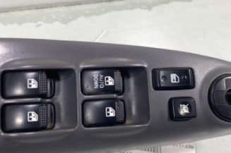 Interrupteur de leve vitre avant gauche HYUNDAI TUCSON 1