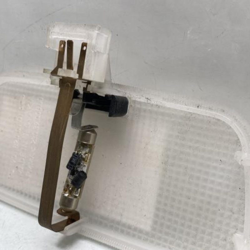 Eclairage de plafonnier MERCEDES VITO 639 Photo n°3