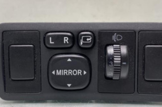 Commande de phare TOYOTA AVENSIS 2 Photo n°1