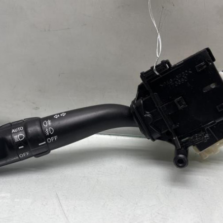 Commodo phare TOYOTA AVENSIS 2 Photo n°1