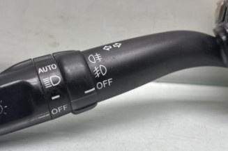 Commodo phare TOYOTA AVENSIS 2