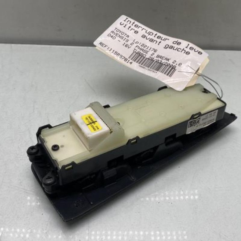 Interrupteur de leve vitre avant gauche TOYOTA AVENSIS 2 Photo n°2