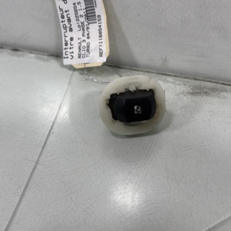 Interrupteur de leve vitre avant droit RENAULT CLIO 3 Photo n°2