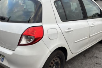 Interrupteur de leve vitre avant gauche RENAULT CLIO 3