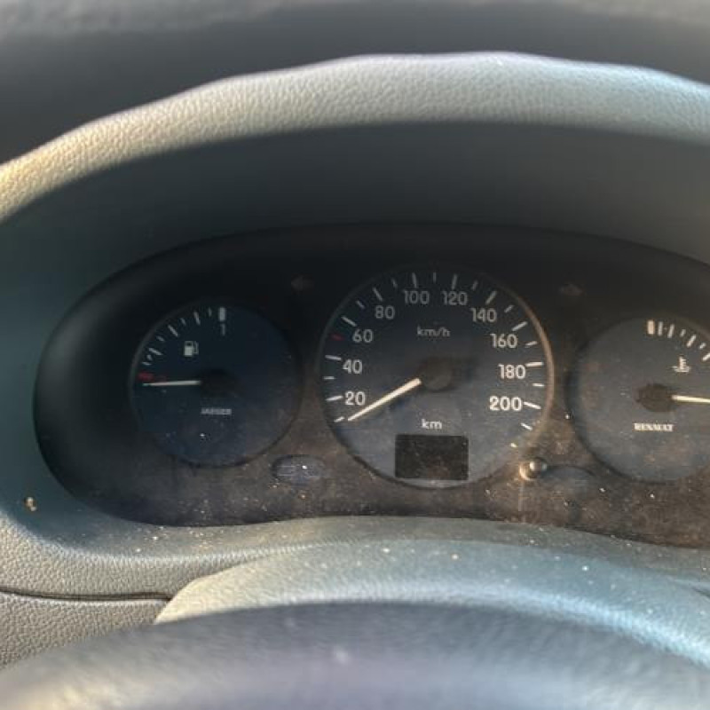 Interrupteur de leve vitre avant droit RENAULT KANGOO 1 Photo n°19