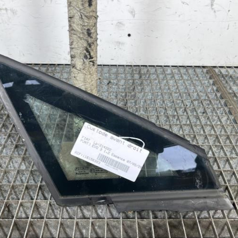 Custode avant droit FIAT PUNTO EVO 3 Photo n°1