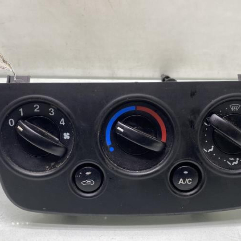 Commande chauffage FORD FIESTA 5 Photo n°1