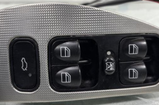 Interrupteur de leve vitre avant gauche MERCEDES CLASSE CLK 209