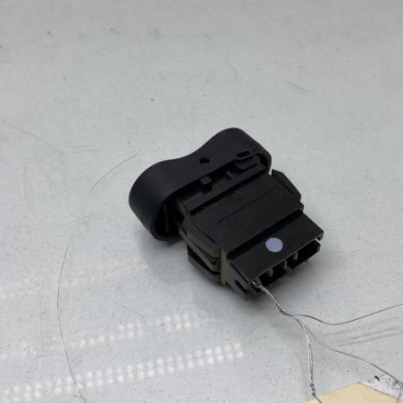 Commande degivrage lunette arriere DACIA DUSTER 1