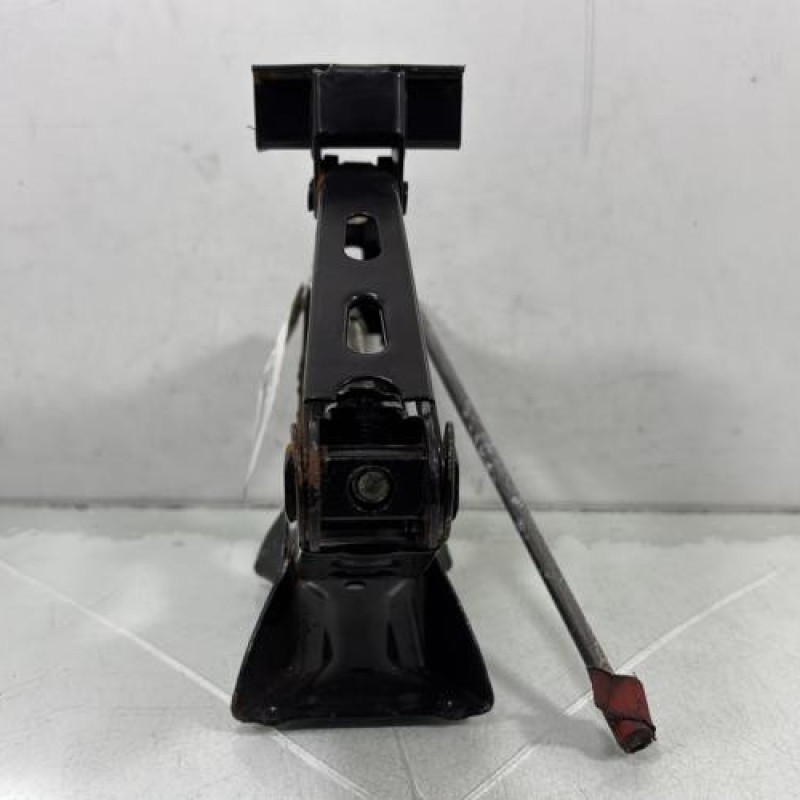 Cric FORD FIESTA 6 Photo n°2