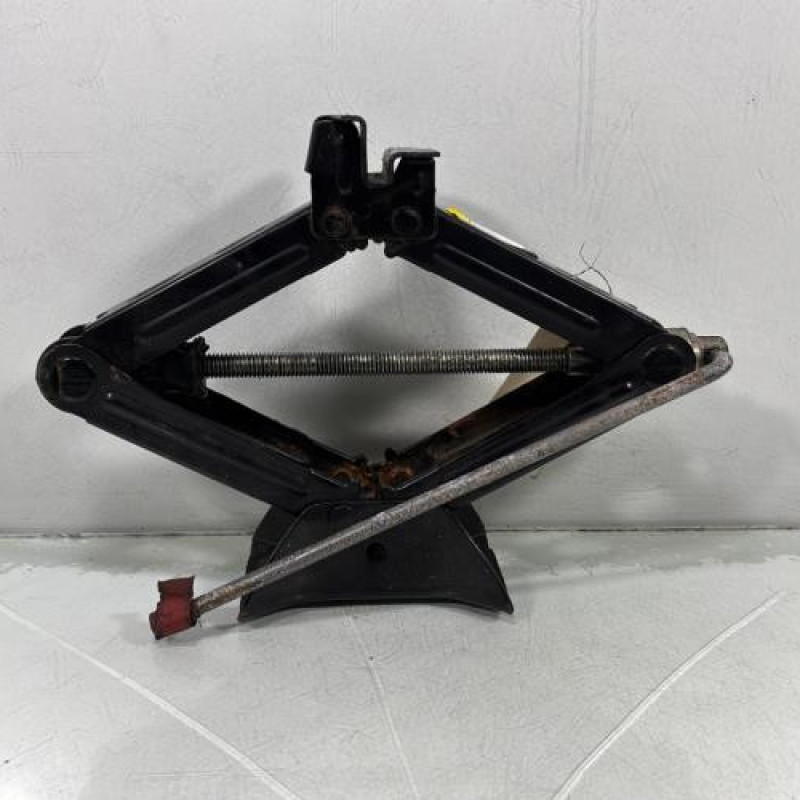 Cric FORD FIESTA 6 Photo n°3