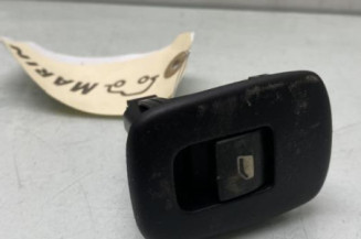 Interrupteur de leve vitre arriere gauche PEUGEOT 207 Photo n°1