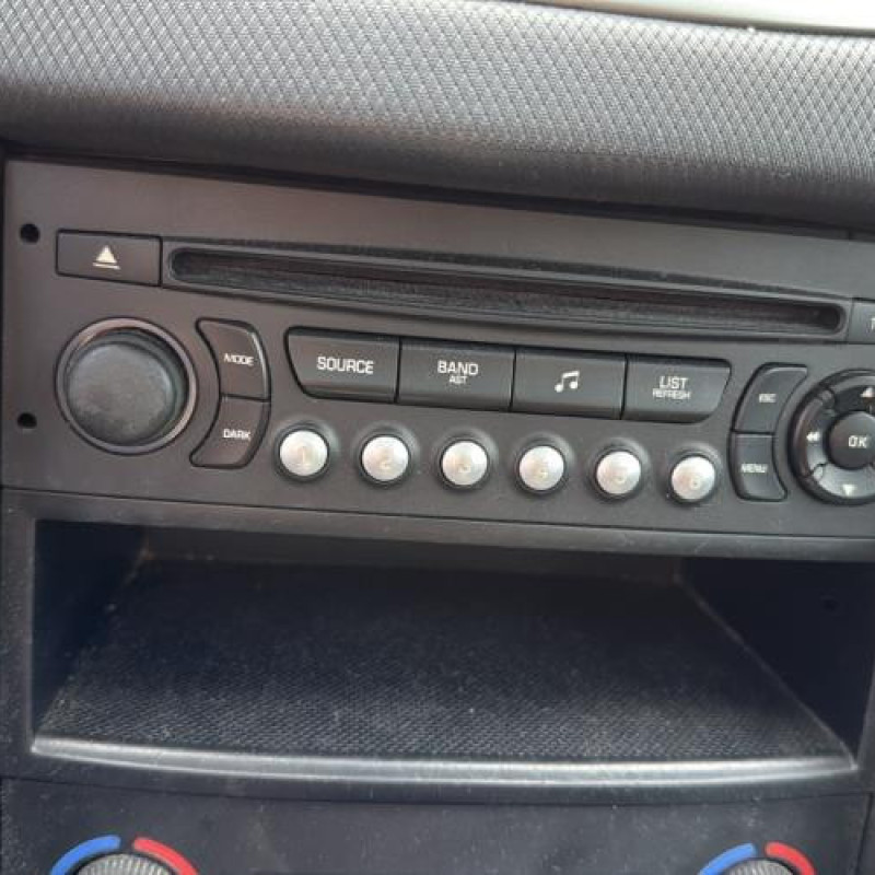 Interrupteur de leve vitre arriere gauche PEUGEOT 207 Photo n°20