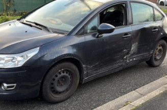 Aile avant droit CITROEN C4 1