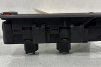 Interrupteur de leve vitre avant gauche CITROEN C8