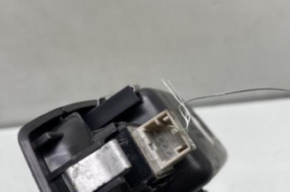 Interrupteur de leve vitre avant droit VOLKSWAGEN FOX