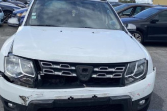 Interrupteur de leve vitre avant droit DACIA DUSTER 1