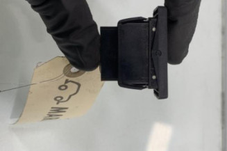 Interrupteur de leve vitre avant gauche PEUGEOT 205