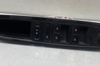 Interrupteur de leve vitre avant gauche OPEL MOKKA 1 Photo n°1