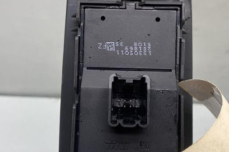 Interrupteur de leve vitre avant gauche OPEL MOKKA 1