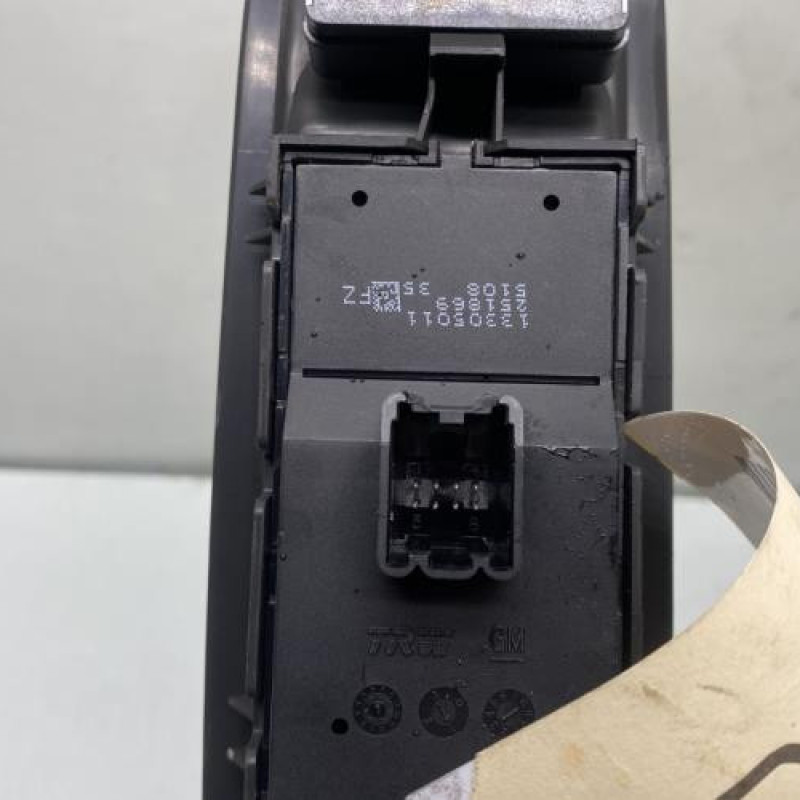 Interrupteur de leve vitre avant gauche OPEL MOKKA 1 Photo n°3