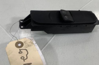 Interrupteur de leve vitre avant gauche MERCEDES VITO 639