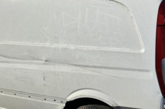 Interrupteur de leve vitre avant gauche MERCEDES VITO 639