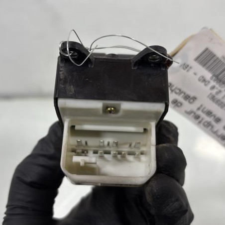 Interrupteur de leve vitre avant gauche TOYOTA RAV4 2