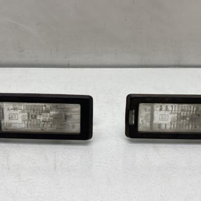 Eclairage de plaque RENAULT GRAND SCENIC 3 Photo n°1