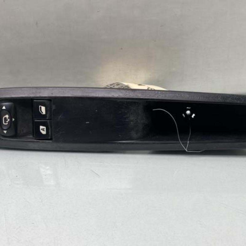 Interrupteur de leve vitre avant gauche CITROEN DS3 Photo n°1