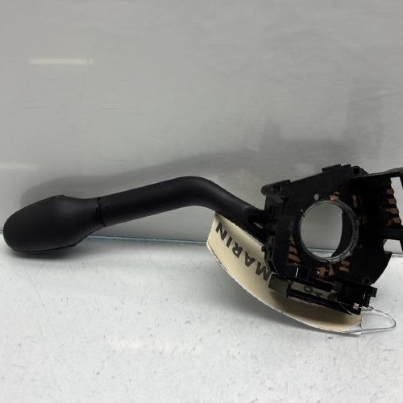 Commodo d'essuie glaces VOLKSWAGEN GOLF 3 Photo n°4