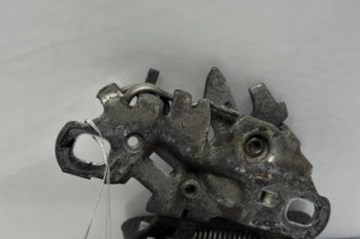 Fermeture de capot PEUGEOT 208 1