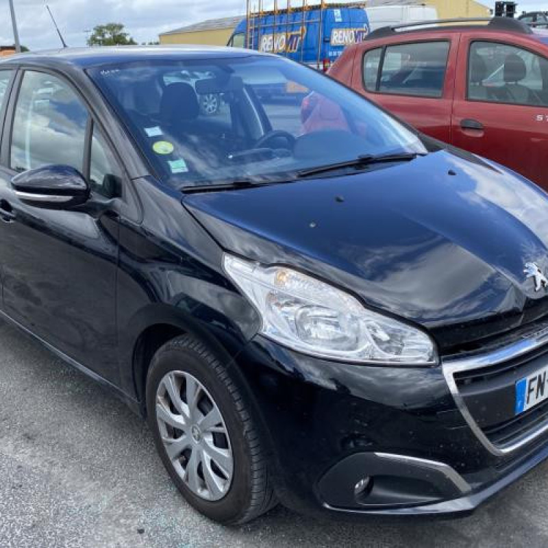 Fermeture de capot PEUGEOT 208 1 Photo n°5