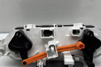 Commande chauffage PEUGEOT 208 1