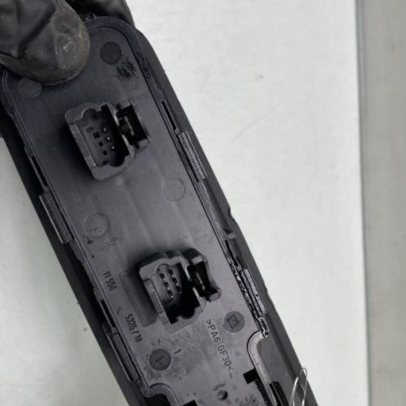 Interrupteur de leve vitre avant gauche PEUGEOT 807 Photo n°3