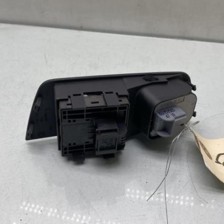 Interrupteur de leve vitre avant gauche AUDI A1 1