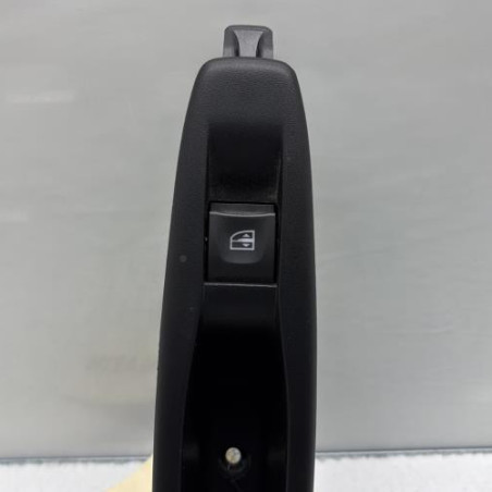 Interrupteur de leve vitre arriere gauche RENAULT CAPTUR 1