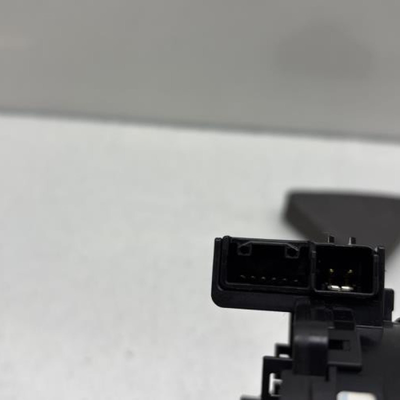 Contacteur tournant TOYOTA YARIS 1 Photo n°6