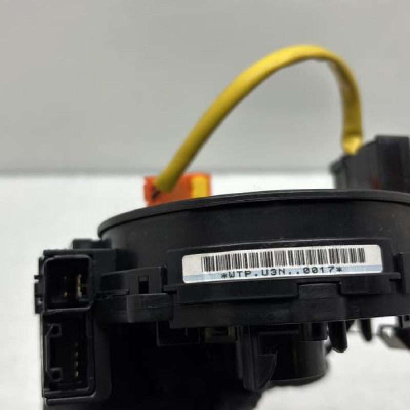 Contacteur tournant TOYOTA YARIS 1 Photo n°7