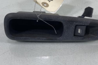 Interrupteur de leve vitre arriere gauche PEUGEOT 3008 1 Photo n°1