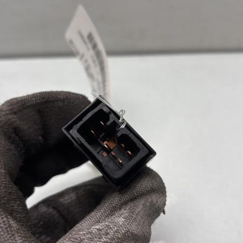 Interrupteur de leve vitre avant droit HYUNDAI TUCSON 1 Photo n°3