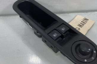 Interrupteur de leve vitre avant gauche RENAULT TWINGO 3 Photo n°1