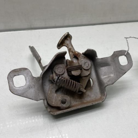 Fermeture de capot DACIA DUSTER 1 Photo n°1